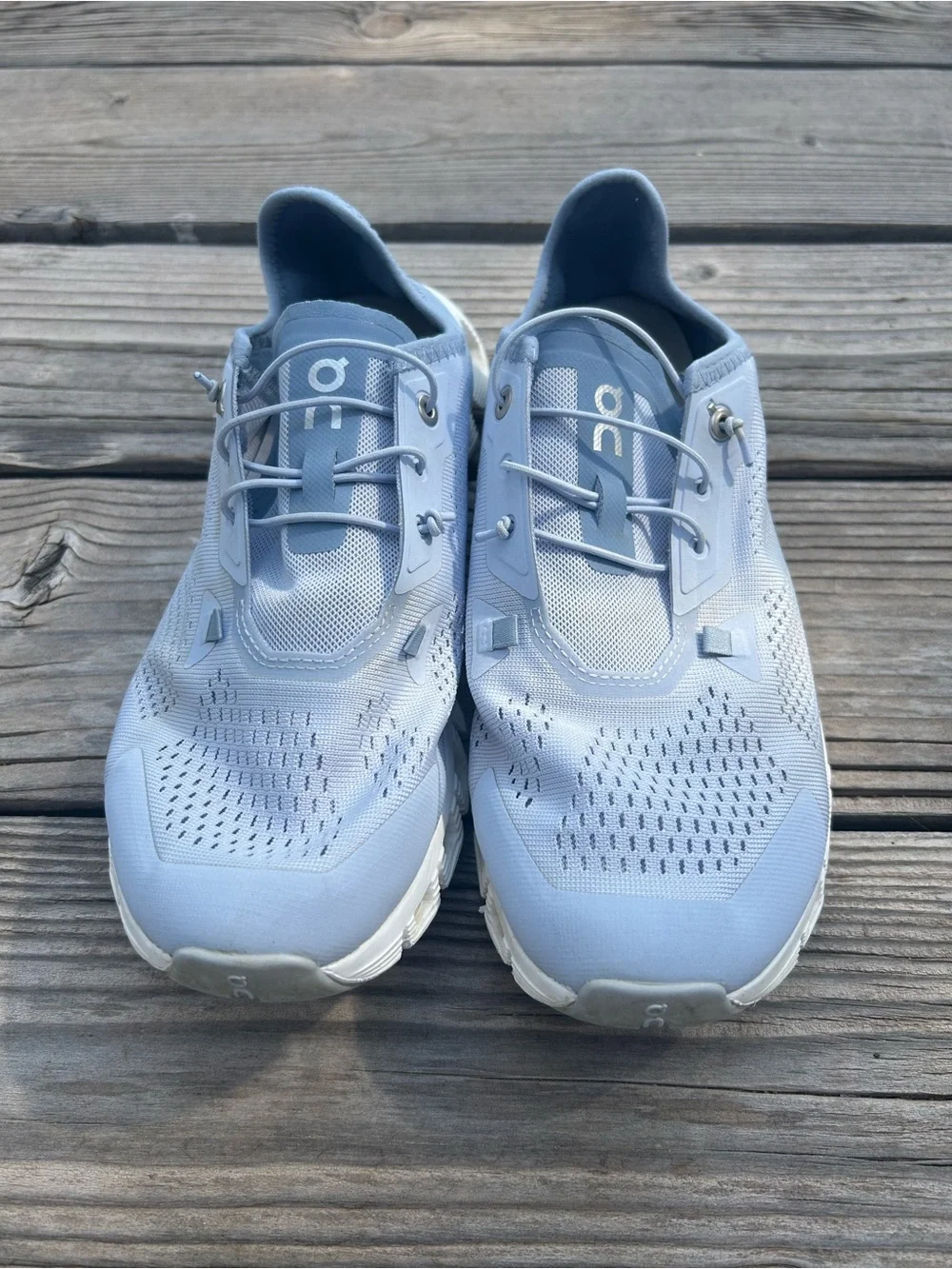 EUC Women’s On Cloud 5 Coast Trail Road Running Shoes Light Blue